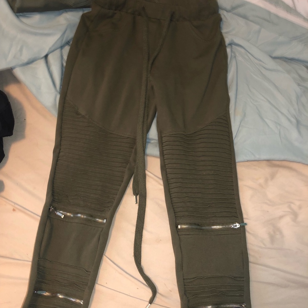 Fashion nova joggers